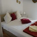 Lena Podgora (Split-Dalmatia)