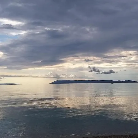 Lena Διαμέρισμα