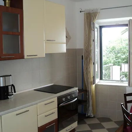 Διαμέρισμα Lena Podgora (Split-Dalmatia)