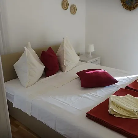 Lena Podgora (Split-Dalmatia)